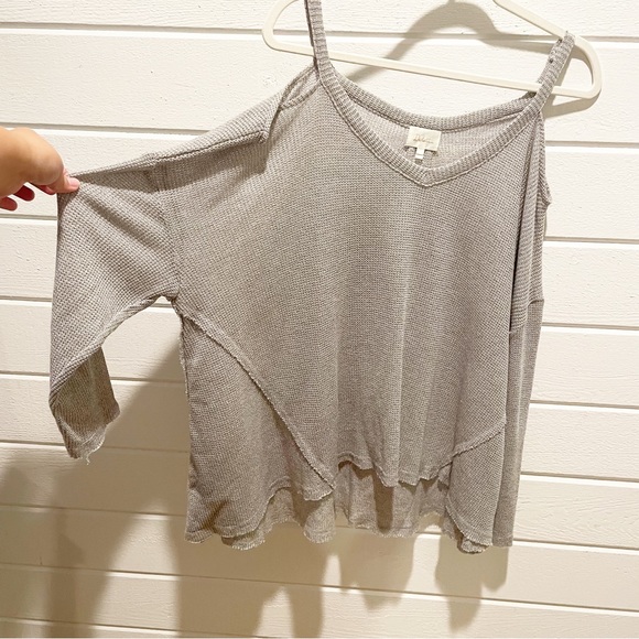 Anthropologie Light Pink Cold Shoulder Top - Picture 8 of 8